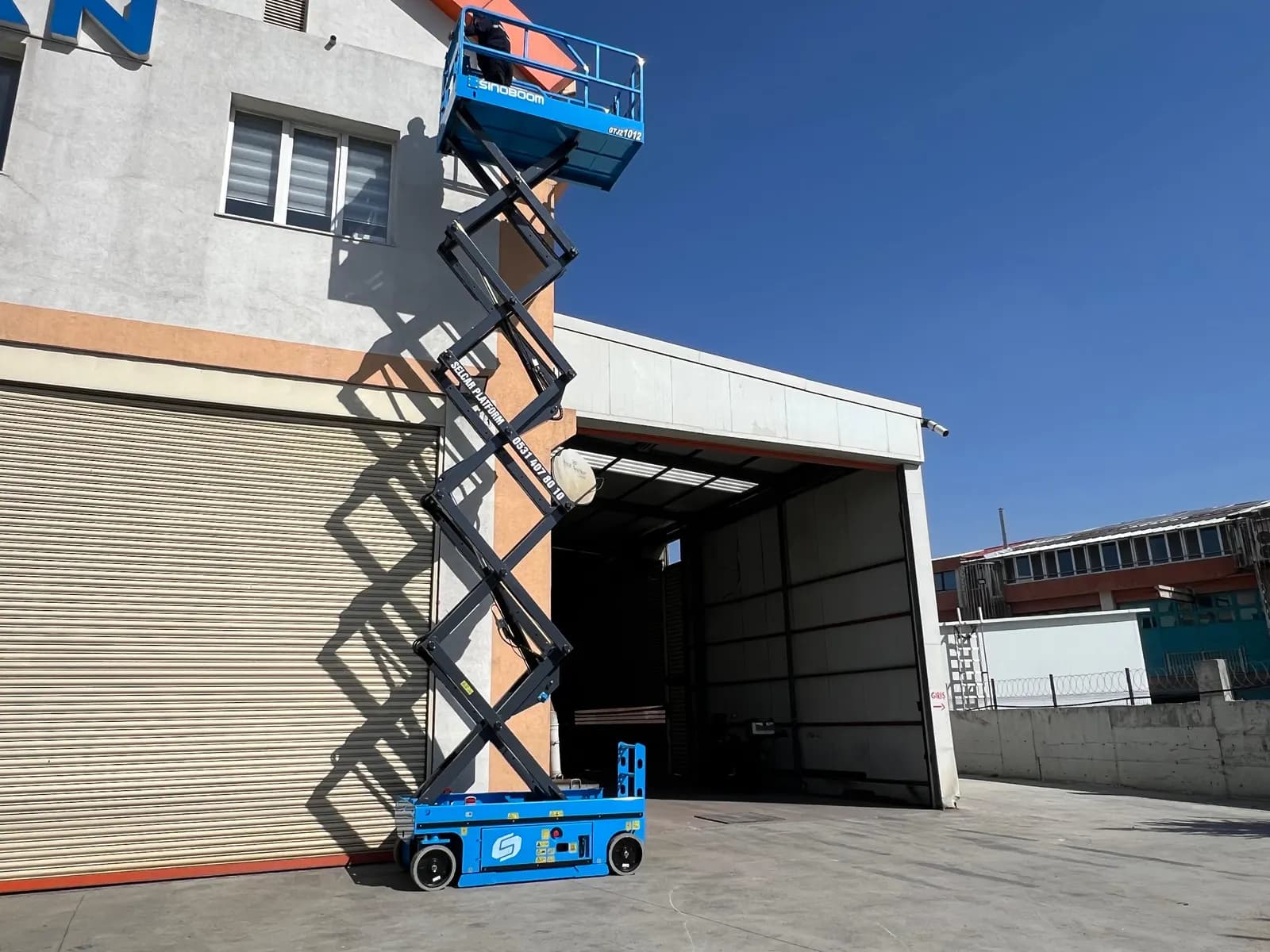 Esenyurt Manlift Kiralama Avantajları